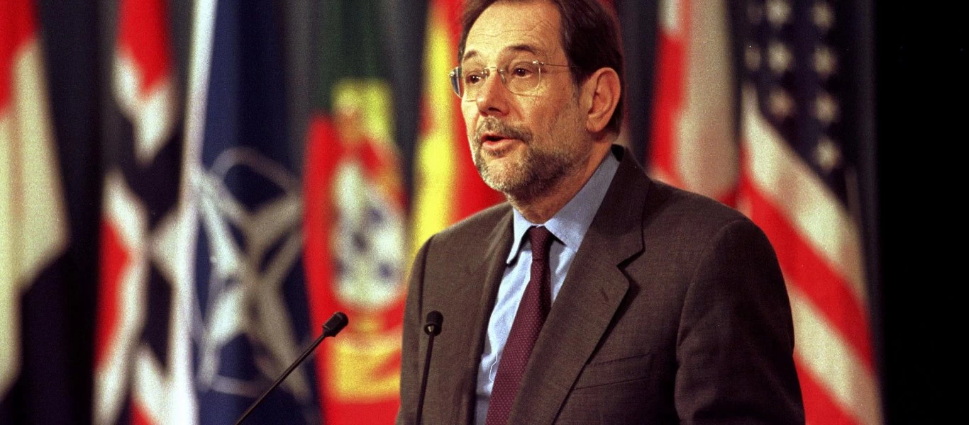 Κορωνοϊός: «Χτύπησε» ξανά το ΝΑΤΟ - Θετικός στον ιό ο πρώην γενικός γραμματέας